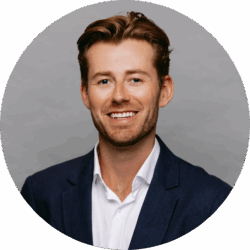 Simon Herod headshot