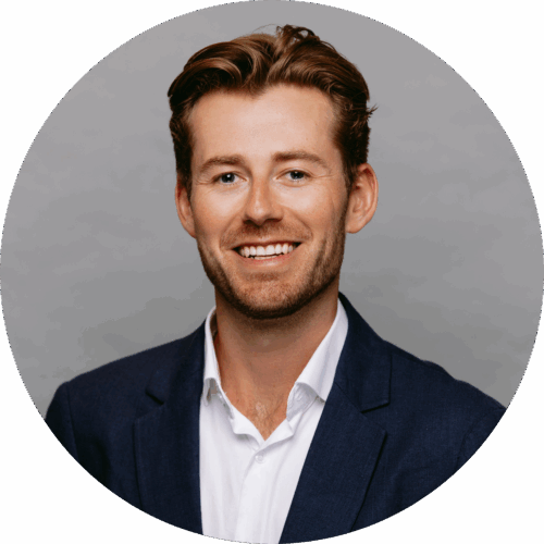 Simon Herod headshot